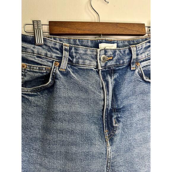 H&M Size 14 Blue High Waisted Stone Washed Jeans with Slit Flared Bottoms - Picture 3 of 9